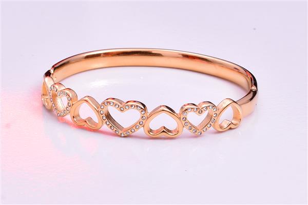 Hover Product Image